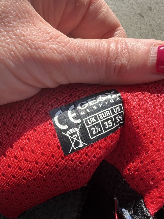 Adidasi bascheti Geox cu LED marimea 35