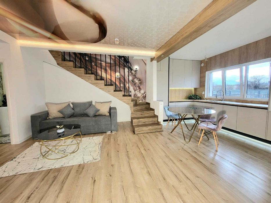 casa 4 cam. vila duplex PREMIUM modern in COMPLEX UNIC BRASOV,SANPETRU