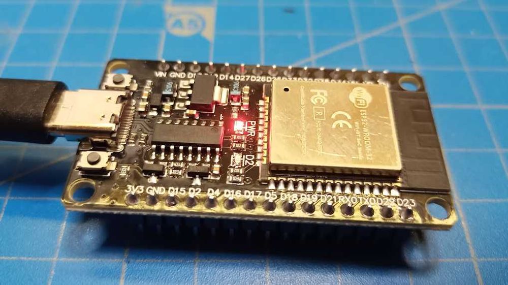 ESP-WROOM-32 WIFI Bluetooth Development Board CH340 + 30PIN + Type-C