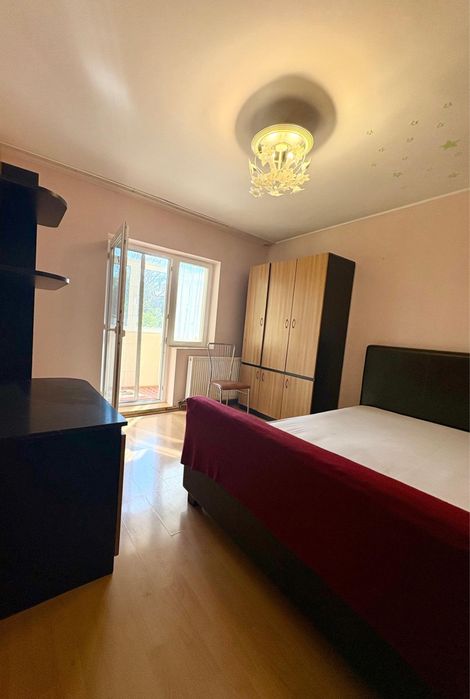 PROPRIETAR - Vand apartament 2 camere, decomandat, in Pitesti, etaj intermediar