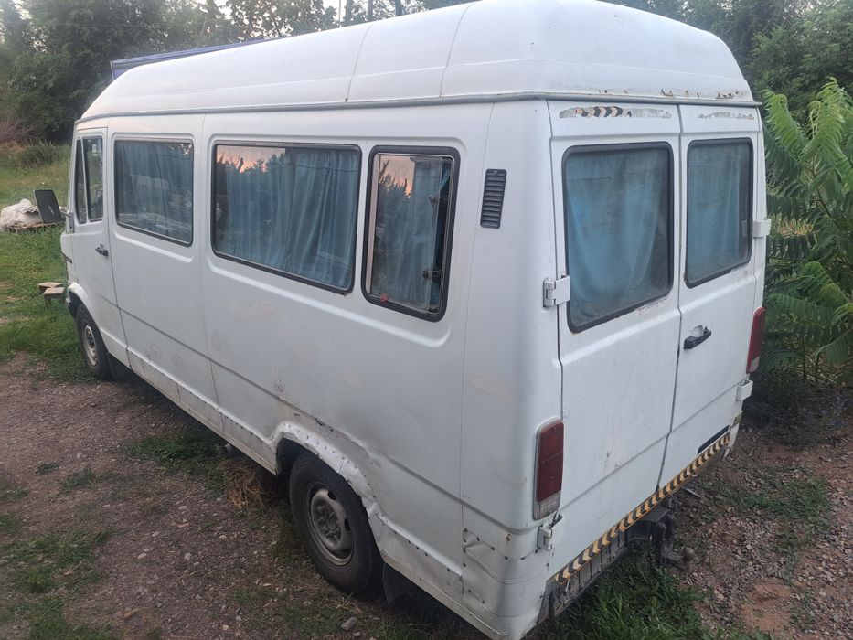 Mercedes 310D 14мест D1 срочно!