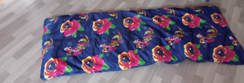 Матрас надувной 10000,печь и миксер