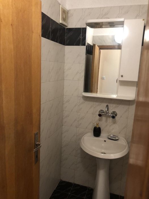 Дава се под наем Двустаен апартамент в София, Център - 85 кв.м за 460 € - Снимка #6