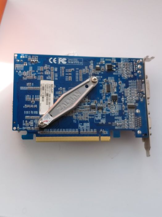 Видеокарта GF6600