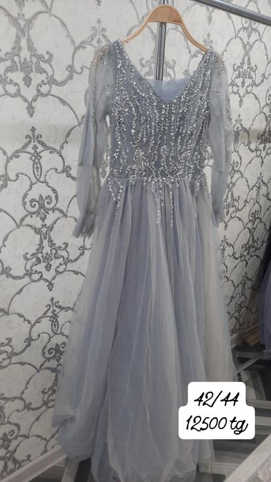 Вечернее платья 5000тг