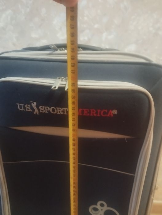 Чемодан на колёсах