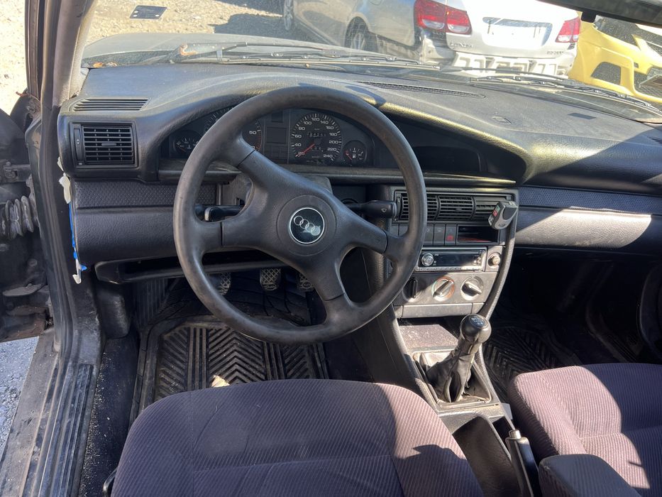 Audi 100  2.5  дизел на части