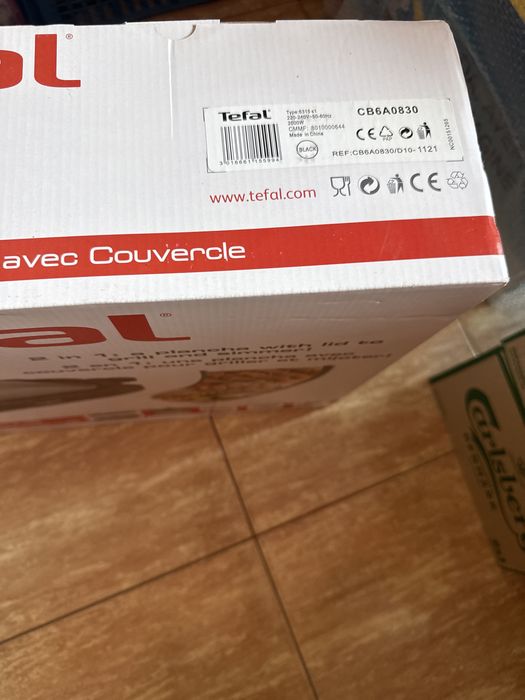 Gratar electric Tefal Plancha CB6A0830, 2000 W, 2 zone de gatit, suprafata antiaderenta, capac, Negru
