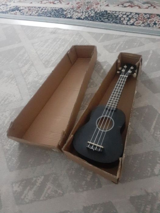 Укулеле саттылады