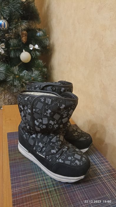 Сапоги зимние, дутики 33 р.