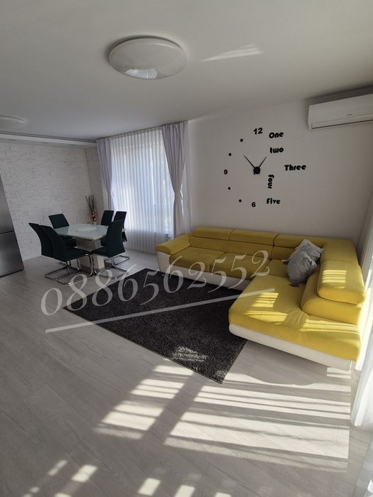 Продава се Тристаен апартамент в Пловдив, Коматевски възел - 106 кв.м за 1840 €/кв.м - Снимка #1