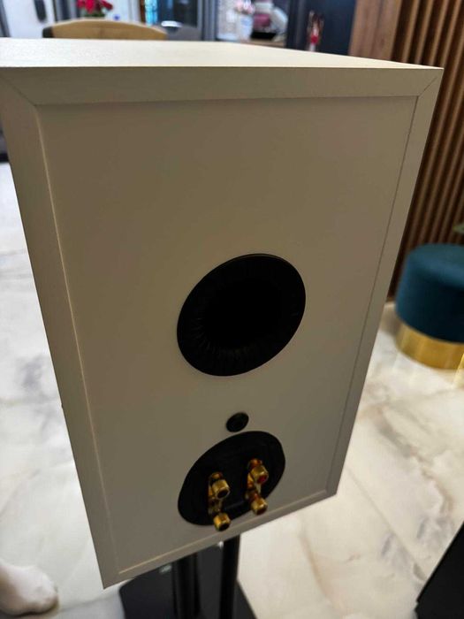 Boxe Monitor Audio Bronze 100