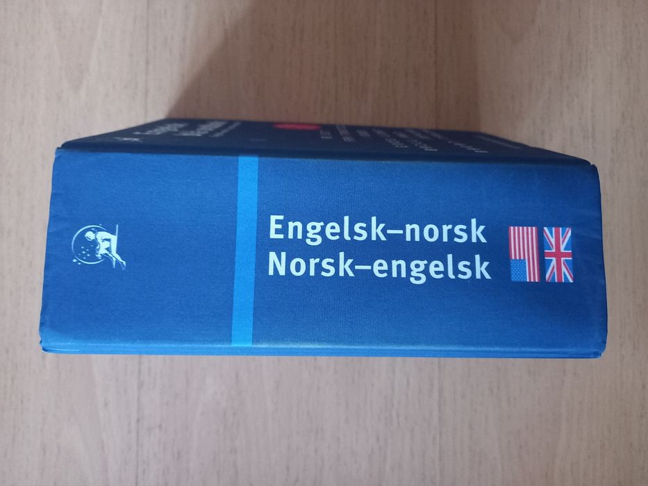 Английско-норвежки речник. Нов. English-Norwegian dictionary. New.