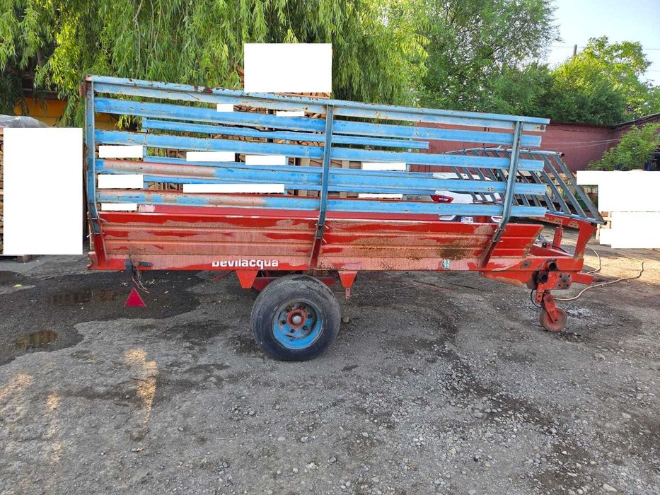 remorca de adunat fanul sau iarba sau fin bevilaqua