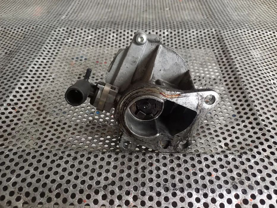 Pompa Vacuum Renault Scenic 3 Megane 3 Laguna 3 Suzuki Vitara 1.9 DCI F9Q 130 Cai Euro 5 - Dezmembr