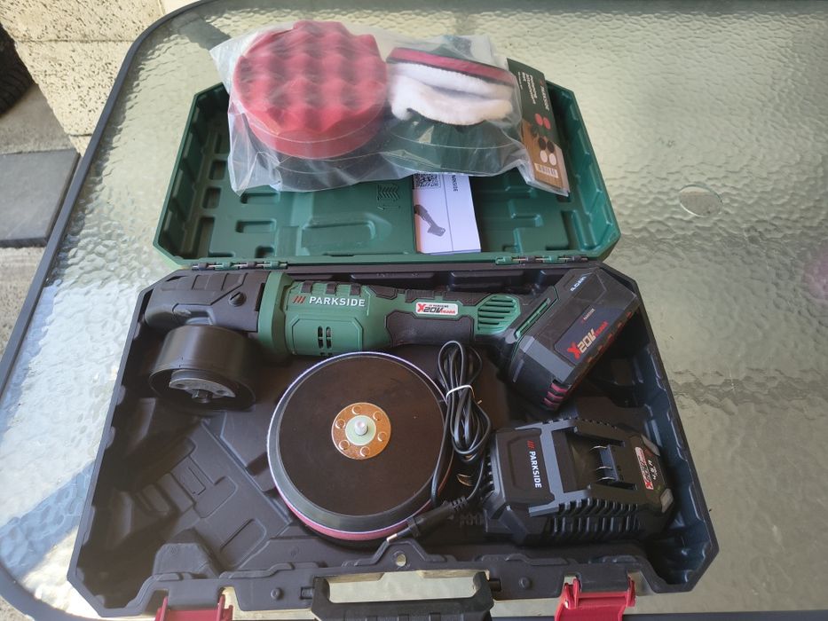 Mașina polish pe acumulator parkside noua + set bureti