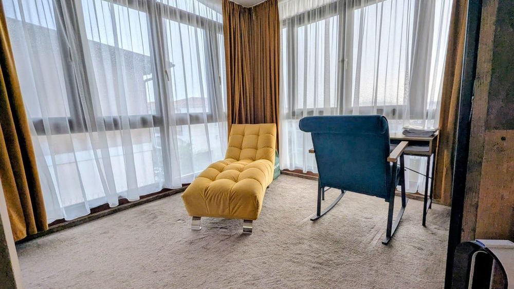 Proprietar vând penthouse cu 3 camere in Giroc