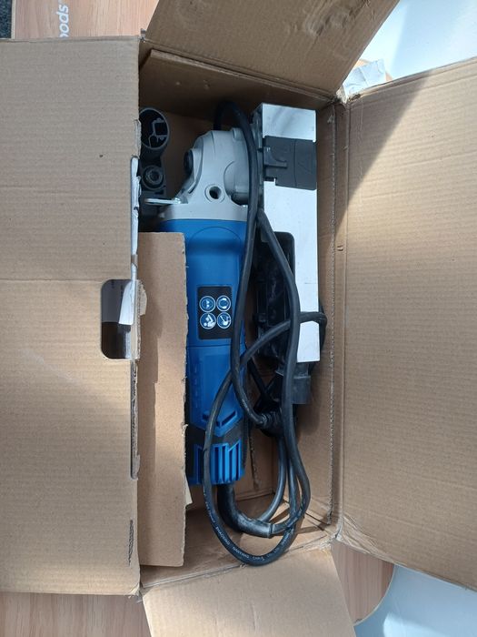 Електрически скрепер за боя / Машина за сваляне на боя LFR720