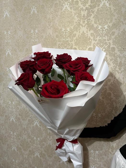 Цветы 9 шт красный роза