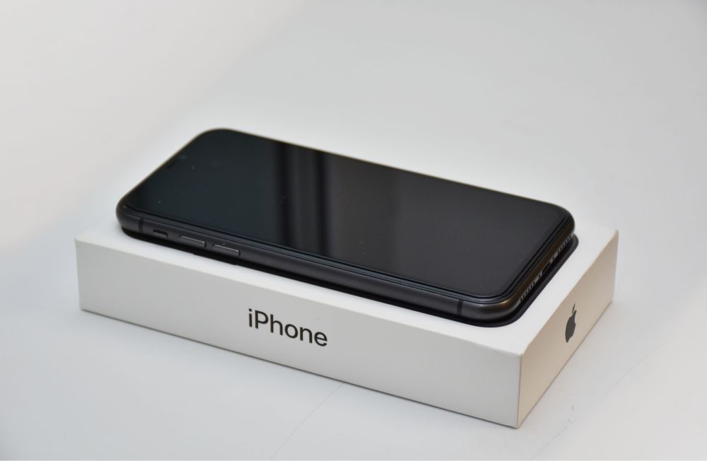 Айфон с гарантией