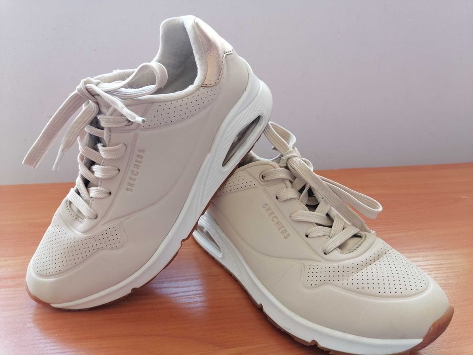 Маратонки Skechers