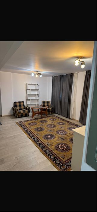 Inchiriez garsoniera