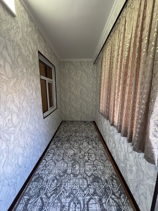 5-mikrda 2 xonali uy sotiladi 1-qavat