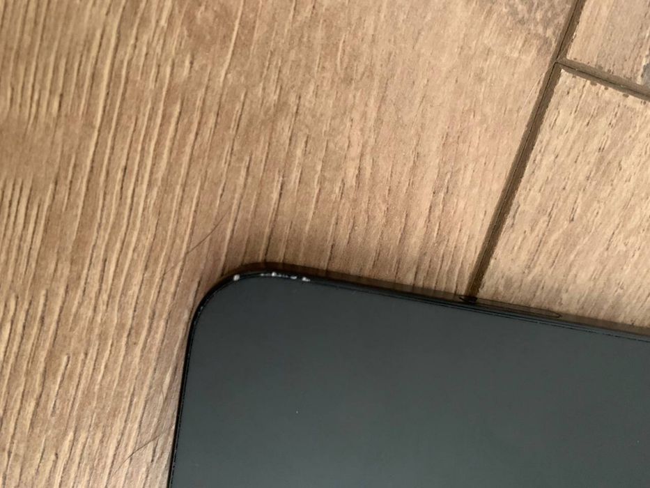 Iphone 16 ( 128 gb )
