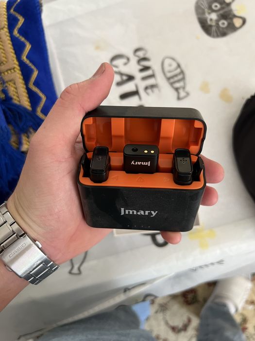 Петличка JMARY.