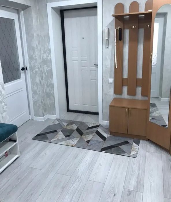 Продаётся 1 ком кв Ст.Аэропорт