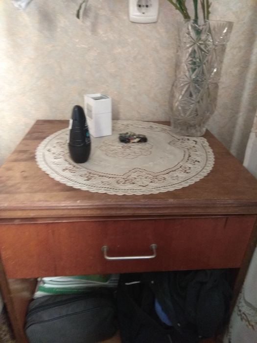 Продам прикроватные тумбачки