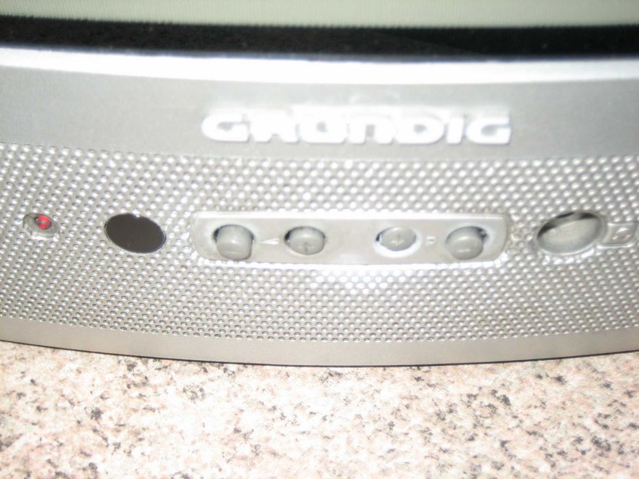 ТВ Grundig Австрия оригинал