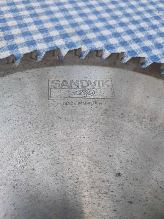 Видиран диск за циркуляр SANDVIK нов 350 мм.