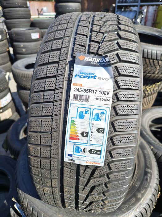 Set Anvelope Iarna 245 55 17 Hankook I Cept Evo 2