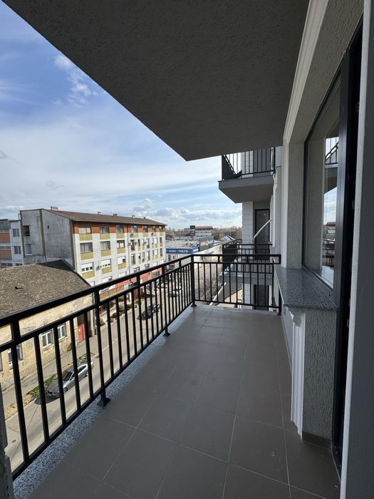Apartament 2 camere / Central / Loc de Parcare / Bloc nou