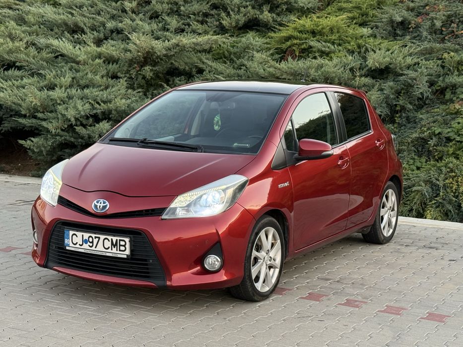 TOYOTA Yaris 2012 — imagine 2
