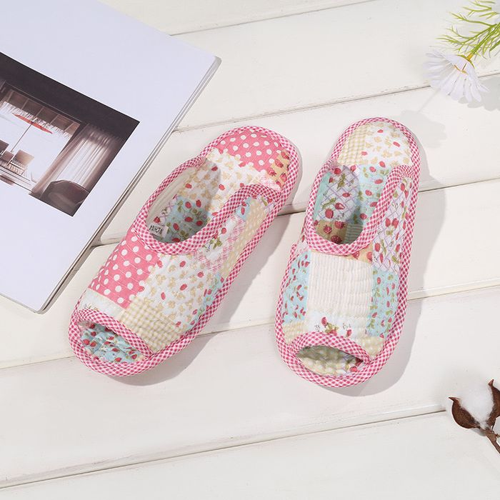 Продам паркетные тапочки