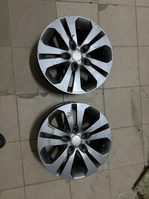 Продам два диска