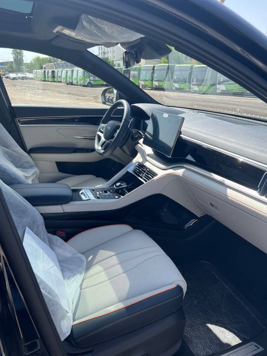 Song Plus Flagship 2023 Qora,Oq,Mo’kriy