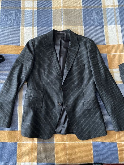 Продам Костюм мужской