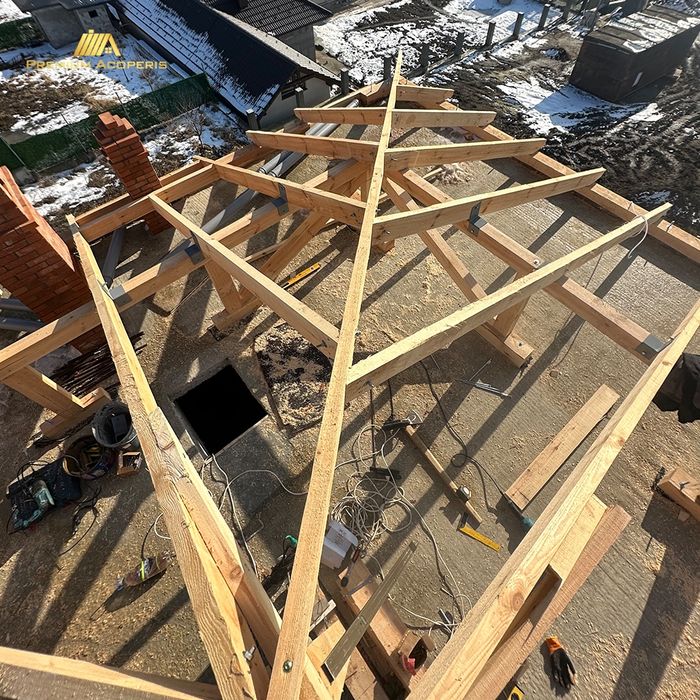 Renovare acoperis sau reparatie