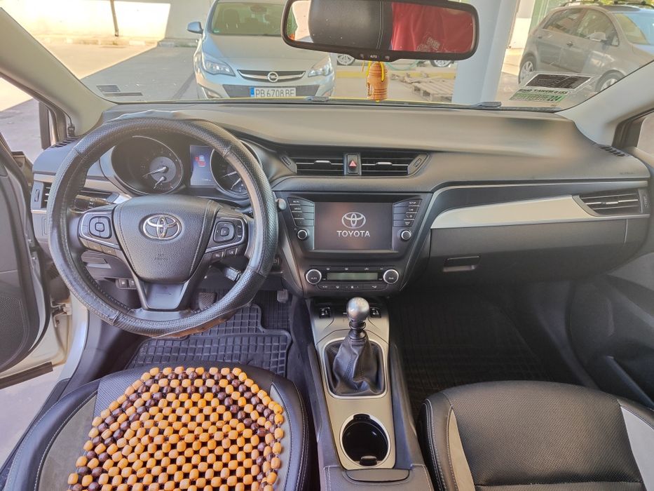 Тойота Авенсис 1.8 147кс. газ -бензин на 185000 км 07.2016г работещо т