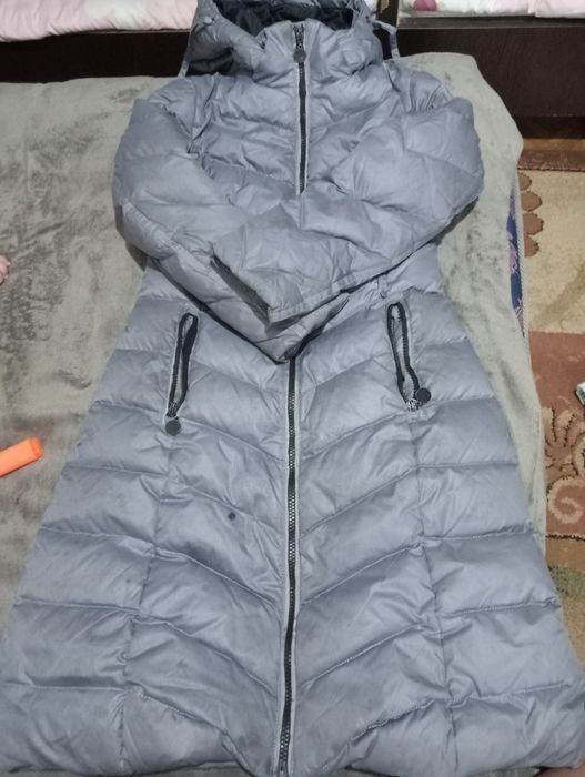 Срочно куртки разные б.у