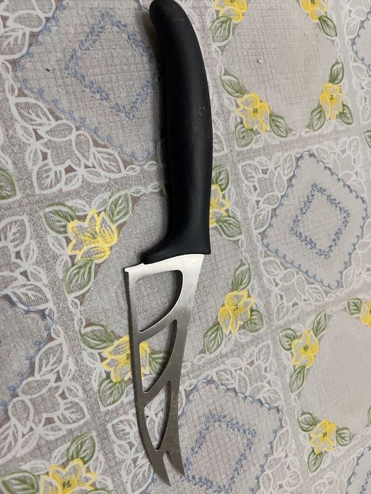 Нож для сыра Tupperware