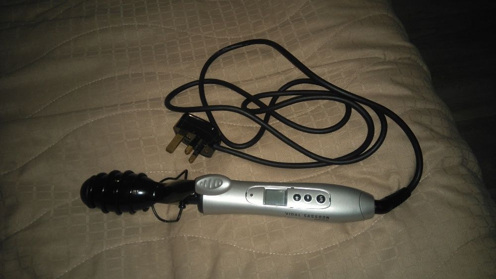 Маша за къдрици Vidal Sassoon