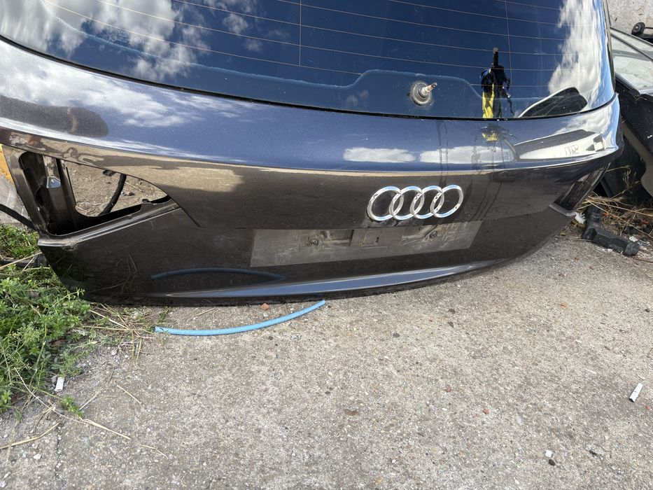 Audi a4 b8 комби Заден Капак Багажник