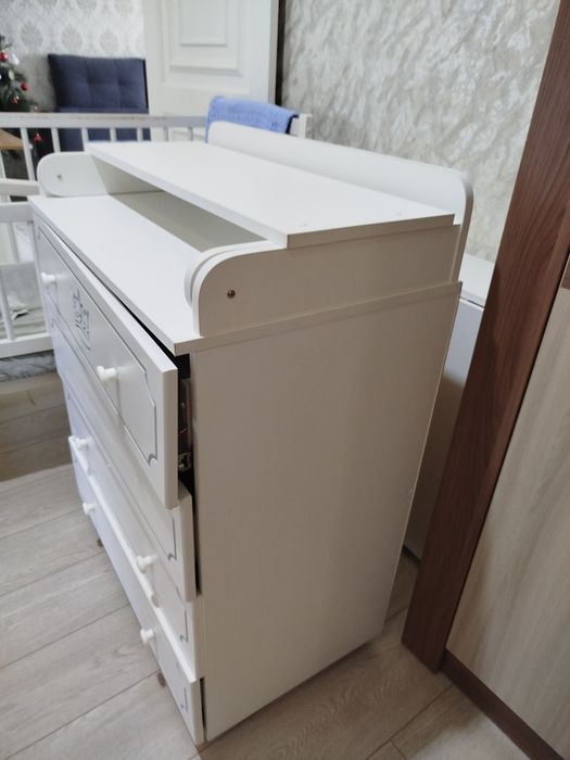 Стол пеленальный с комодом б/у