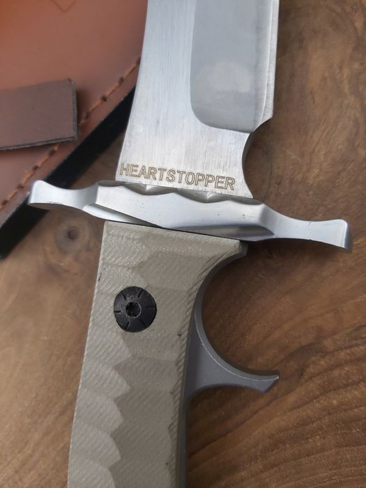 Нож RAMBO Last Blood Heartstopper