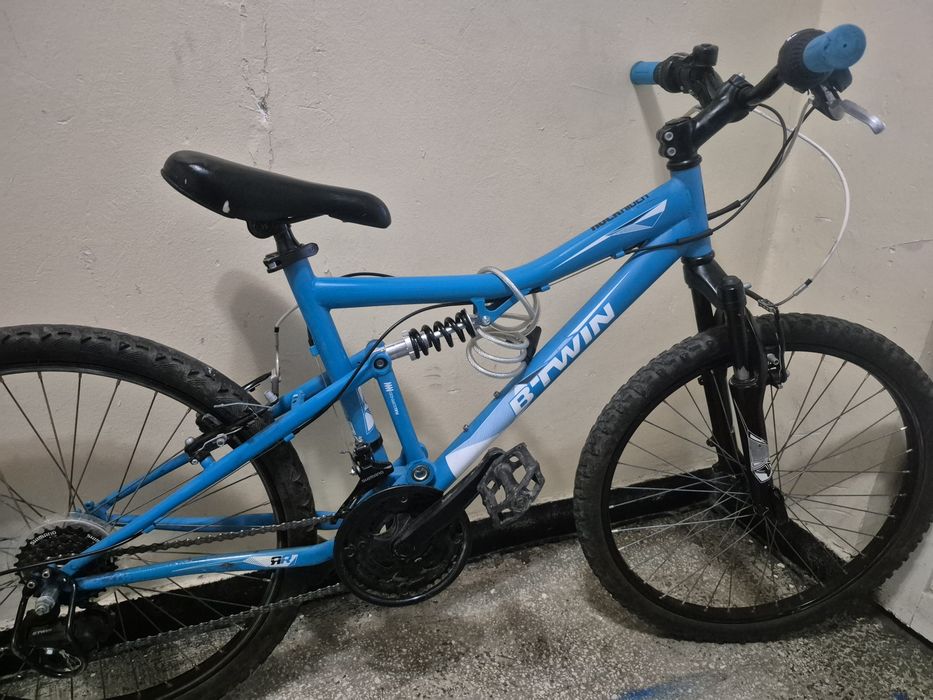 Rockrider 520fs full suspension 24 inch