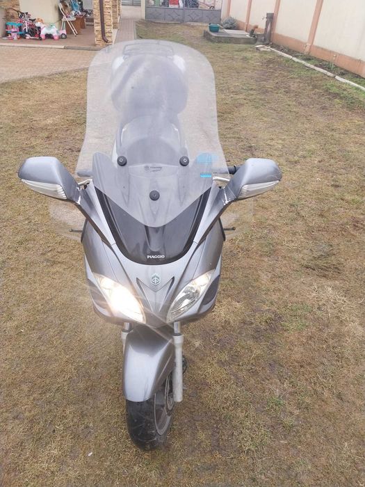 Piaggio x9 2006.